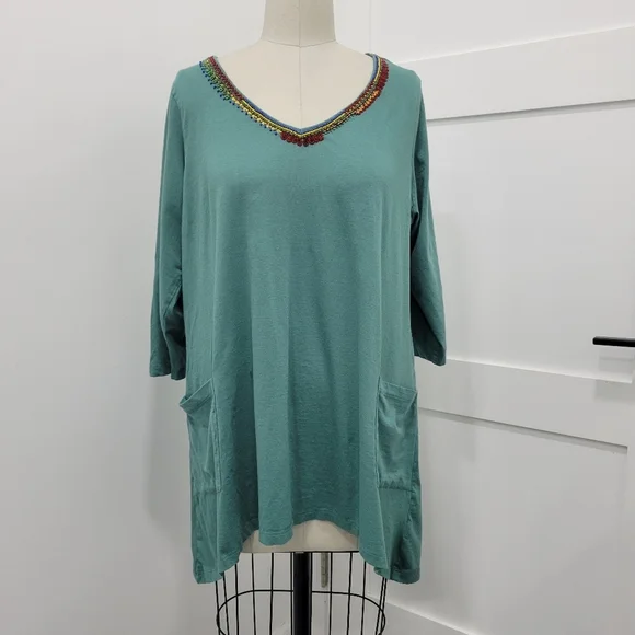 LOGO Lori Goldstein Women's Green Knit Pocket Beaded Tunic Top Blouse Boho 1X - Picture 1 of 11